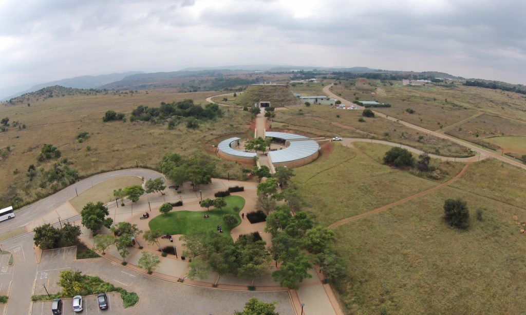 Cradle of humankind day tour jhb