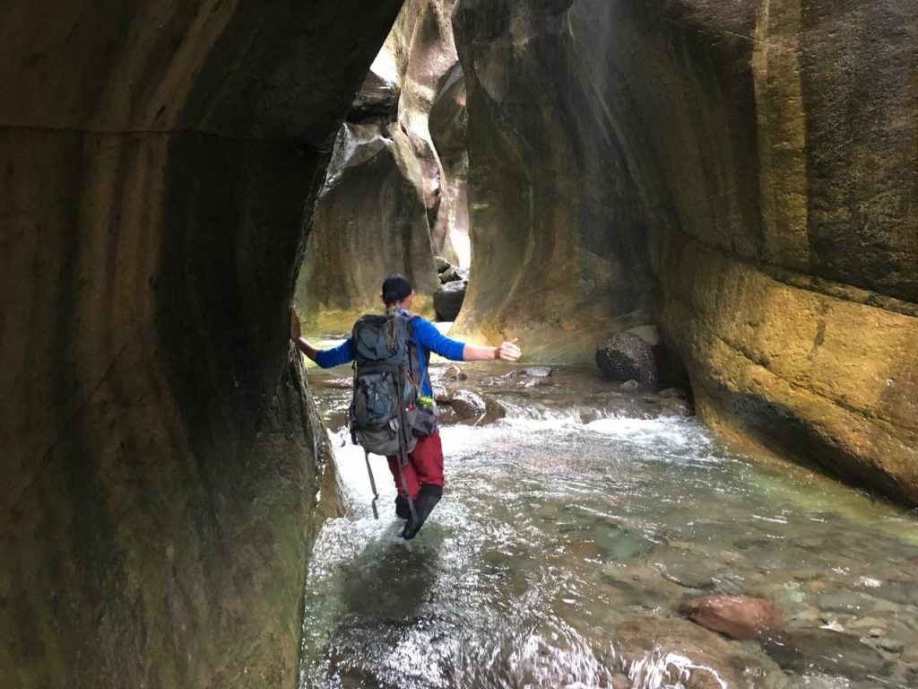 Drakensberg Amphitheatre slackpacking adventure tour_10